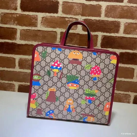 First bag ru bag GUCCI tote Children's woodland 0618